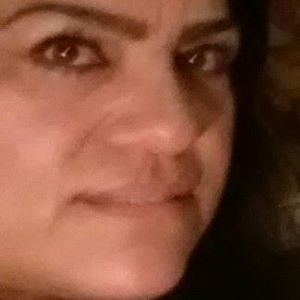 Meet your Posher, Romie